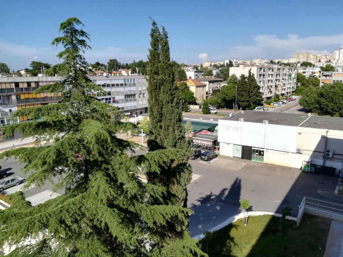 Apartman Tonika Пула Экстерьер фото